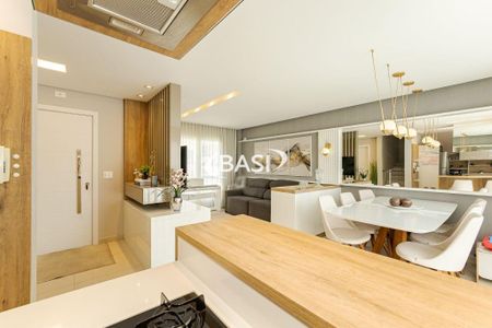 10_photo/94dce65e85.b7075b4a401262fd-ATLAS-0fe9f7af-1114-4acd-a9b1-f6b4fa43df30.jpg de casa à venda com 3 quartos, 101m² em Santa Cândida, Curitiba