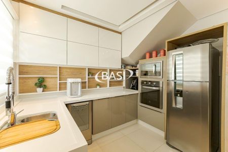 5_photo/94dce65e85.b7075b4a401262fd-ATLAS-21c235c3-0fe6-4bb5-9e52-8e22eea3d8db.jpg de casa à venda com 3 quartos, 101m² em Santa Cândida, Curitiba