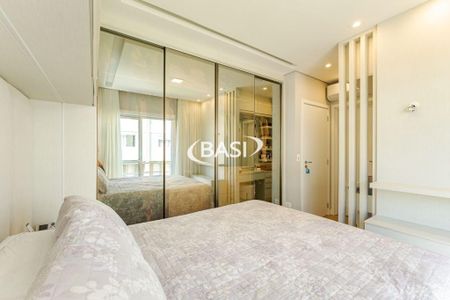 43_photo/94dce65e85.b7075b4a401262fd-ATLAS-6b1b538b-ed16-436b-a76f-7544ddbda18d.jpg de casa à venda com 3 quartos, 101m² em Santa Cândida, Curitiba