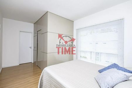 44_photo/94dce65e87.34fab1b1b6662c0f-ATLAS-e1beecd1-5c7c-4770-b7c3-952913342f88.jpg de casa à venda com 3 quartos, 130m² em Santa Cândida, Curitiba