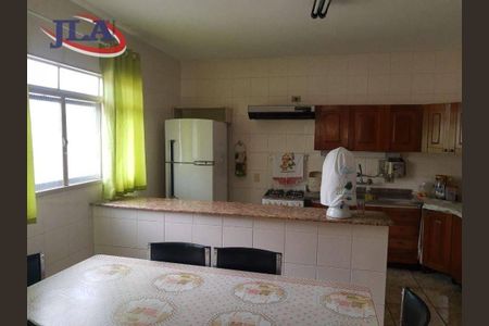 19_photo/94dce65eb9.7e2ea02b9085bf9d-ATLAS-41bf8d54-02df-4094-9c5a-ee7961c6d409.jpg de casa à venda com 5 quartos, 243m² em Santa Cândida, Curitiba