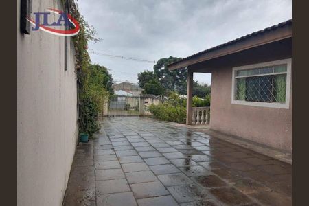 3_photo/94dce65eb9.7e2ea02b9085bf9d-ATLAS-a81a9eb8-bd1b-4a9f-91e4-922ba96b80a8.jpg de casa à venda com 5 quartos, 243m² em Santa Cândida, Curitiba