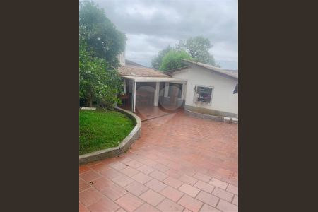 2_photo/94dce65f3f.6e9f2fa600d0adfa-ATLAS-59fbeb4c-33f0-4e4a-9b6d-5be347356192.jpg de casa à venda com 3 quartos, 132m² em Santa Cândida, Curitiba