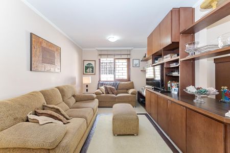 9_photo/94dce65f85.a7b2593691b93303-ATLAS-05fba26b-e1e4-4d8b-8dbf-05f2600765e2.jpg de casa à venda com 3 quartos, 229m² em Boa Vista, Curitiba