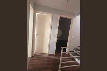 8_photo/94dce65fb7.ee31d1fd9df23408-ATLAS-245c121f-1cb1-4fb8-ac62-ff4fcc3b8f6a.jpg de casa à venda com 3 quartos, 198m² em Boa Vista, Curitiba