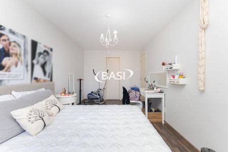 2_photo/94dce65fdb.895b4fd8f0a2cd65-ATLAS-3a25e0cb-6bf4-41d8-91a2-f5b3df4d6ed5.jpg de casa à venda com 3 quartos, 197m² em Boa Vista, Curitiba