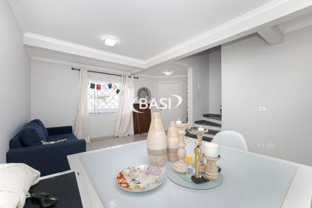 1_photo/94dce65fdb.895b4fd8f0a2cd65-ATLAS-3e4cbf91-237d-496d-b616-c1f3f4d46df1.jpg de casa à venda com 3 quartos, 197m² em Boa Vista, Curitiba