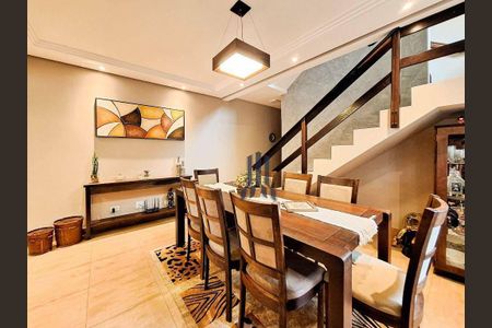 7_photo/94dce66123.497e0111c9313417-ATLAS-7b041f37-d09d-4e7a-9712-8965b7e2bbc3.jpg de casa à venda com 4 quartos, 360m² em Boa Vista, Curitiba