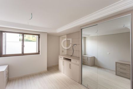 10_photo/94dce661bb.0e5b1f30867bba0e-ATLAS-2776050e-d5f0-47a7-ae4e-31a0ef57a99c.jpg de casa à venda com 3 quartos, 132m² em Boa Vista, Curitiba