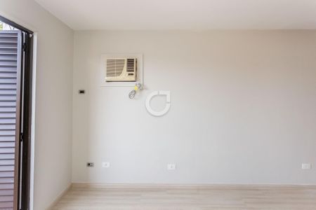 9_photo/94dce661bb.0e5b1f30867bba0e-ATLAS-824bbdea-cd7f-4012-8126-1e7b764d6472.jpg de casa à venda com 3 quartos, 136m² em Boa Vista, Curitiba