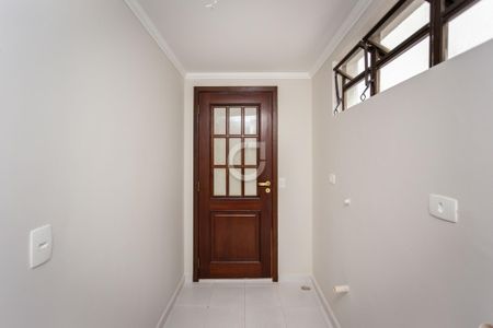 15_photo/94dce661bb.0e5b1f30867bba0e-ATLAS-f856d97a-49cf-439f-8c0f-9e2e5659d8fd.jpg de casa à venda com 3 quartos, 136m² em Boa Vista, Curitiba