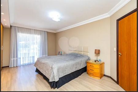12_photo/94dce661ef.70986b2d83168018-ATLAS-e189e933-33b3-4f72-885c-bf256517bd02.jpg de casa à venda com 4 quartos, 192m² em Boa Vista, Curitiba