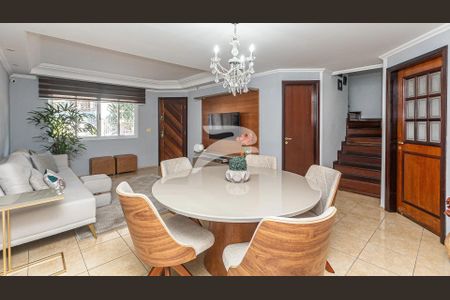 2_photo/94dce661ef.865a71c7f88bec09-ATLAS-d7ced190-fab8-4b6d-b46c-024bb4bfdc2c.jpg de casa à venda com 3 quartos, 131m² em Boa Vista, Curitiba