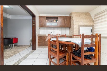 3_photo/94dce66297.7fffaa5cf26c2c92-ATLAS-0d5d98bf-75ee-48fe-9231-b15d75f8f20a.jpg de casa à venda com 2 quartos, 216m² em Boa Vista, Curitiba