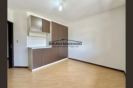 42_photo/94dce663b7.131c711fc740dfc3-ATLAS-ae8bc7b4-6a02-44fb-9d35-4c00cda61021.jpg de casa para alugar com 3 quartos, 134m² em Boa Vista, Curitiba