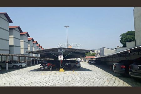 8_photo/94dce665bf.fbcd7a2e7ac63d93-ATLAS-750f5db7-c204-41e4-929d-39c59ff2c2d2.jpg de apartamento à venda com 2 quartos, 49m² em Santa Cândida, Curitiba