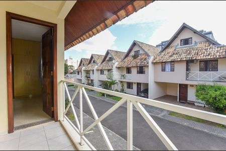 33_photo/94dce66625.908ce7225d6a01fb-ATLAS-da49c296-e62f-4378-8988-0416bbbf522f.jpg de casa à venda com 3 quartos, 116m² em Santa Cândida, Curitiba