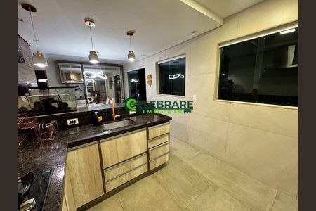 7_photo/94dce6662b.06d0e82101a84137-ATLAS-1853d997-6ee2-41d5-bb09-e70d6c4607b5.jpg de casa à venda com 3 quartos, 280m² em Santa Cândida, Curitiba