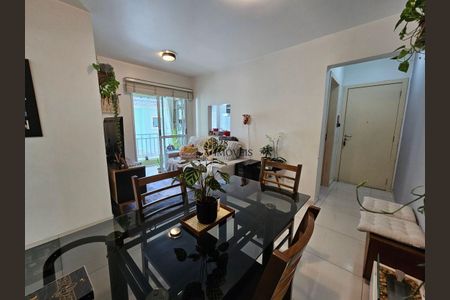 4_photo/94dce66885.5e2511c6536d59b0-ATLAS-dd3fb79a-77e4-4564-bd90-cd5899342bfc.jpg de apartamento à venda com 3 quartos, 62m² em Santa Cândida, Curitiba