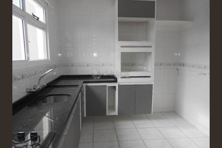 7_photo/94dce66ae7.256edb1bfc205dca-ATLAS-c1fda3ea-c72b-432a-b69d-d897f4c6e733.jpg de casa à venda com 3 quartos, 165m² em Tingui, Curitiba