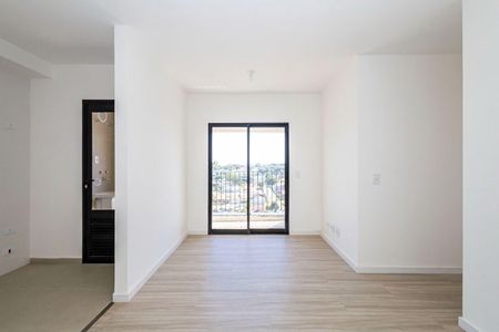 3_photo/94dce66bb9.24eabb21e90cc3c9-ATLAS-c2e0bb3d-2858-4ba9-b87b-ce1baec99db4.jpg de apartamento à venda com 3 quartos, 65m² em Tingui, Curitiba