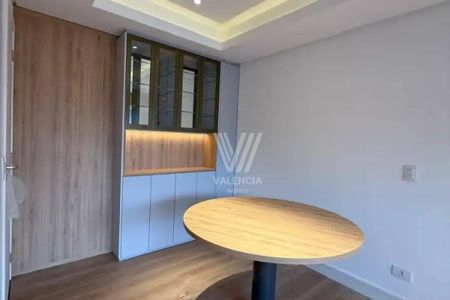 20_photo/94dce66bb9.d2217cbbd617a4b5-ATLAS-bc57f8a4-6bbf-4eb6-a5f3-a9d8f3789a42.jpg de apartamento à venda com 2 quartos, 50m² em Tingui, Curitiba