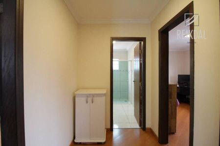 23_photo/94dce66bbd.dc8bbd111761e841-ATLAS-40c0836f-0e91-423f-a34c-ebebd016b03c.jpg de casa à venda com 4 quartos, 169m² em Tingui, Curitiba