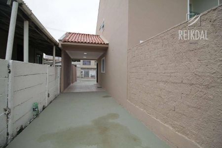 35_photo/94dce66bbd.dc8bbd111761e841-ATLAS-ef7ae736-fa73-49bf-bc76-fe192d8f1322.jpg de casa à venda com 4 quartos, 169m² em Tingui, Curitiba