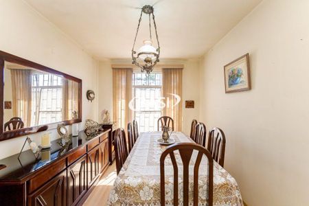 10_photo/94dce66c49.324ef91c1ffab7a3-ATLAS-3e9cb3ea-082f-46c3-939a-446c55d7a670.jpg de casa à venda com 4 quartos, m² em Tingui, Curitiba