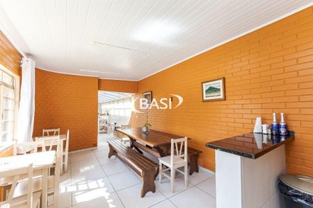 4_photo/94dce66c49.324ef91c1ffab7a3-ATLAS-5074615f-d3e0-46bb-bf75-933e4a33659e.jpg de casa à venda com 4 quartos, m² em Tingui, Curitiba