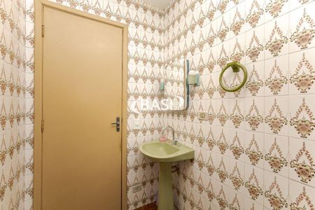 41_photo/94dce66c49.324ef91c1ffab7a3-ATLAS-5bb73dbe-dbe3-42fb-944a-dc18cab8aa58.jpg de casa à venda com 5 quartos, 179m² em Tingui, Curitiba