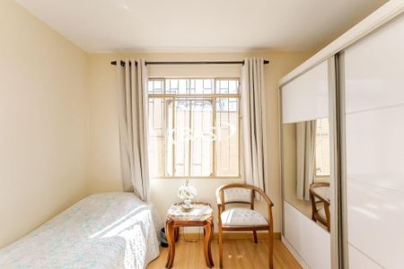 15_photo/94dce66c49.324ef91c1ffab7a3-ATLAS-79b3eabd-7a44-478e-b42f-c60fbd8539ae.jpg de casa à venda com 5 quartos, 179m² em Tingui, Curitiba