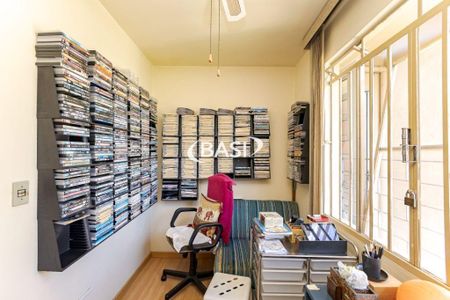 31_photo/94dce66c49.324ef91c1ffab7a3-ATLAS-9e8a6ecf-d89c-4e4c-be9b-650b86ad079e.jpg de casa à venda com 5 quartos, 179m² em Tingui, Curitiba