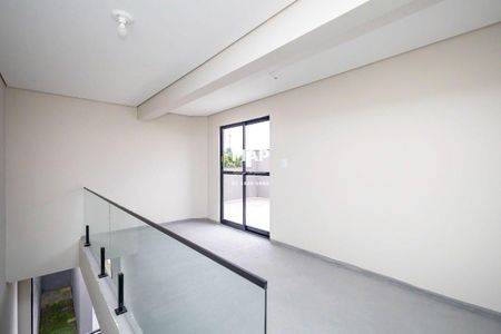 5_photo/94dce66c7d.e2451d589f4ca2b2-ATLAS-54fbc98c-e2e2-448d-9645-82e1b22a479d.jpg de casa à venda com 3 quartos, 217m² em Tingui, Curitiba