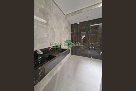 44_photo/94dce66c7d.edc826ca71654270-ATLAS-a5cc7658-f8e8-454a-b3ee-a59b2a76821c.jpg de casa à venda com 4 quartos, 210m² em Tingui, Curitiba