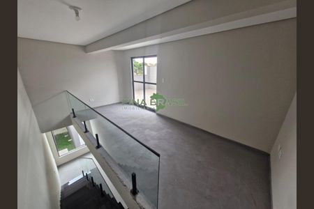 48_photo/94dce66c7d.edc826ca71654270-ATLAS-e2209224-ea7e-46ec-a27e-ff1f1df4180c.jpg de casa à venda com 4 quartos, 210m² em Tingui, Curitiba