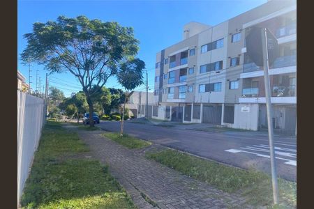 37_photo/94dce66c97.79f3724827edd456-ATLAS-ad31fe8f-4c19-428e-91c9-3836f8e5ed60.jpg de casa à venda com 3 quartos, 268m² em Tingui, Curitiba