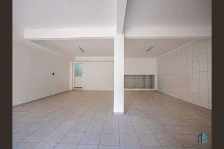 6_photo/94dce66c97.9f92eeaff8d2538a-ATLAS-e8dd2c5f-cff4-482e-b2d5-89bfeaf7928e.jpg de casa à venda com 3 quartos, 276m² em Tingui, Curitiba