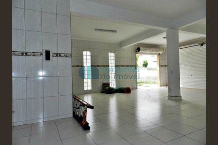 8_photo/94dce66c97.ac59da683d20aab1-ATLAS-4bd4e748-7d9a-4078-9fa6-d863ecfc2f07.jpg de casa à venda com 0 quarto, 209m² em Tingui, Curitiba