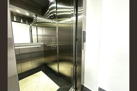 3_photo/94dce66cff.1e45c290f45d527b-ATLAS-667b7657-9a0c-4a60-ae97-eef8461b49a0.jpg de apartamento à venda com 0 quarto, 25m² em Tingui, Curitiba