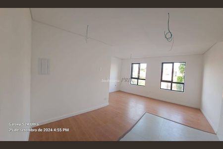 2_photo/94dce66cff.a384676d42d69198-ATLAS-b2ed1cd0-b134-4d8a-a2a1-ef620f94be2f.jpg de kitnet/studio à venda com 1 quarto, 26m² em Tingui, Curitiba