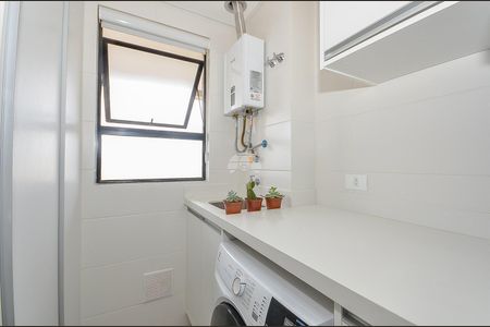 6_photo/94dce66cff.f7799f67b31c5fdc-ATLAS-ad648ad7-a86c-46de-900a-5585dd0dc2b2.jpg de apartamento à venda com 1 quarto, 52m² em Tingui, Curitiba