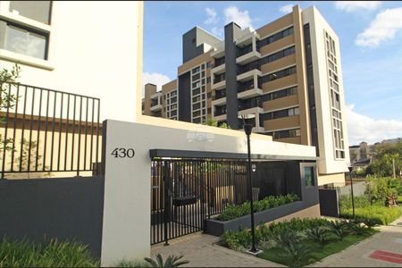 50_photo/94dce66d6b.fa2d9afd48c12e24-ATLAS-a7888696-76bf-4b99-9d7c-ab7242964df2.jpg de apartamento para alugar com 2 quartos, 59m² em Tingui, Curitiba