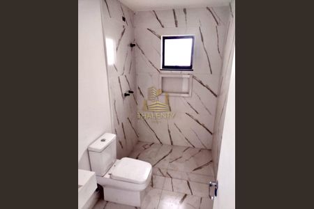 5_photo/94dce66d8f.5b1ffa6849bccbd1-ATLAS-111eeb9d-308c-46c7-832e-2a3fd36f53b8.jpg de casa à venda com 3 quartos, 149m² em Bacacheri, Curitiba