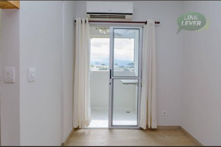 8_photo/94dce66ded.cdc8778881d1eb22-ATLAS-c020833e-9c95-4caf-8cb6-a5e3a3500cc9.jpg de apartamento para alugar com 2 quartos, 70m² em Bacacheri, Curitiba