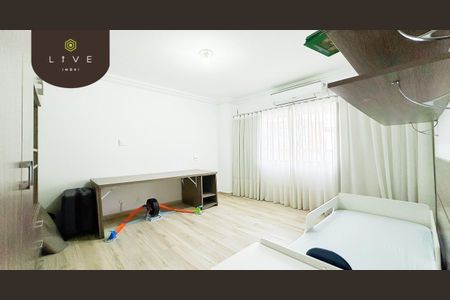 4_photo/94dce66e49.d16fc43393eeb2f7-ATLAS-85e3df17-4ae4-4329-ad25-ac03a31fd2b7.jpg de casa à venda com 3 quartos, 175m² em Bacacheri, Curitiba