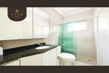 6_photo/94dce66e49.d16fc43393eeb2f7-ATLAS-cdd5a0ff-69b2-4d93-8939-57f47bfba465.jpg de casa à venda com 3 quartos, 175m² em Bacacheri, Curitiba