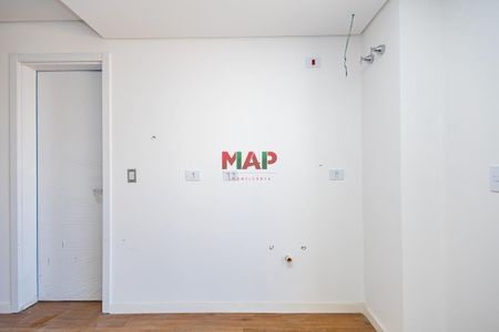 11_photo/94dce66ef7.024ca62c9e902bc3-ATLAS-3da0c6c3-c01c-480b-8577-009c6456efde.jpg de apartamento à venda com 2 quartos, 61m² em Tingui, Curitiba