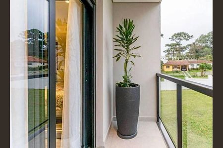 13_photo/94dce66f41.ceff8192393c33de-ATLAS-bfb22aa5-984d-4d00-b6bd-7edeafdeeba5.jpg de casa à venda com 4 quartos, 250m² em Boa Vista, Curitiba