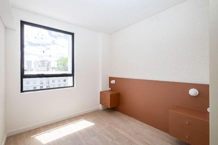 7_photo/94dce670b1.c368291736c22ebf-ATLAS-3f8b64d4-5bf7-48cf-80e8-69c9a6dc1fe2.jpg de apartamento à venda com 2 quartos, 57m² em Bacacheri, Curitiba